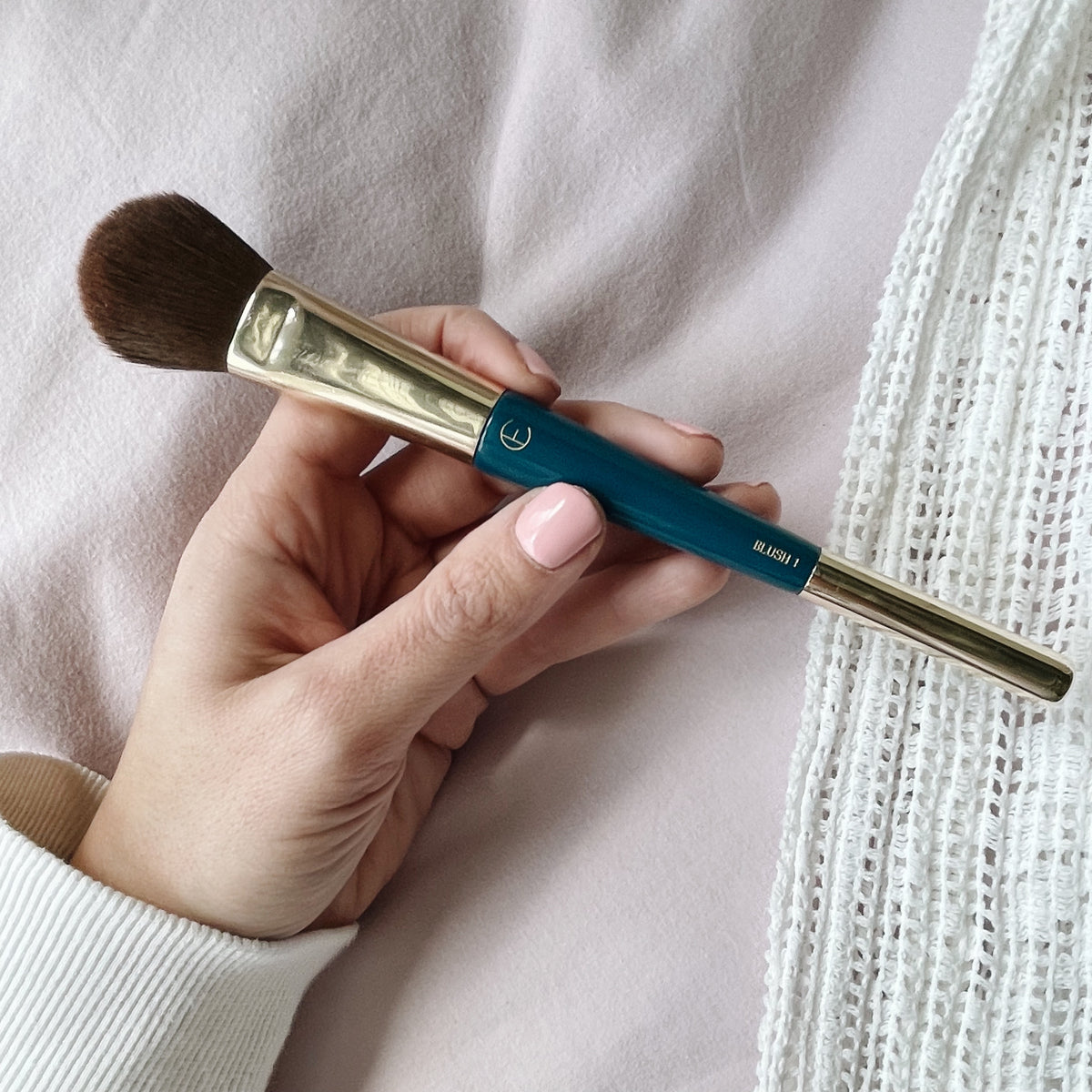 ELIN cosmetics | Make-up brush - blush brush