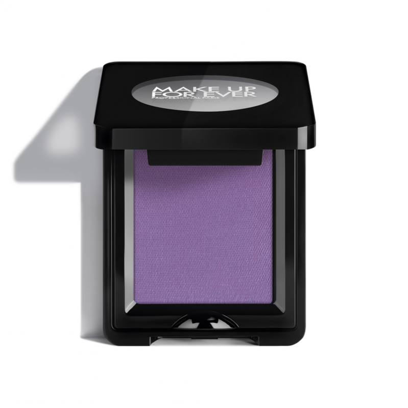 make-up-for-ever-artist-eyeshadow-impressive-purple-930